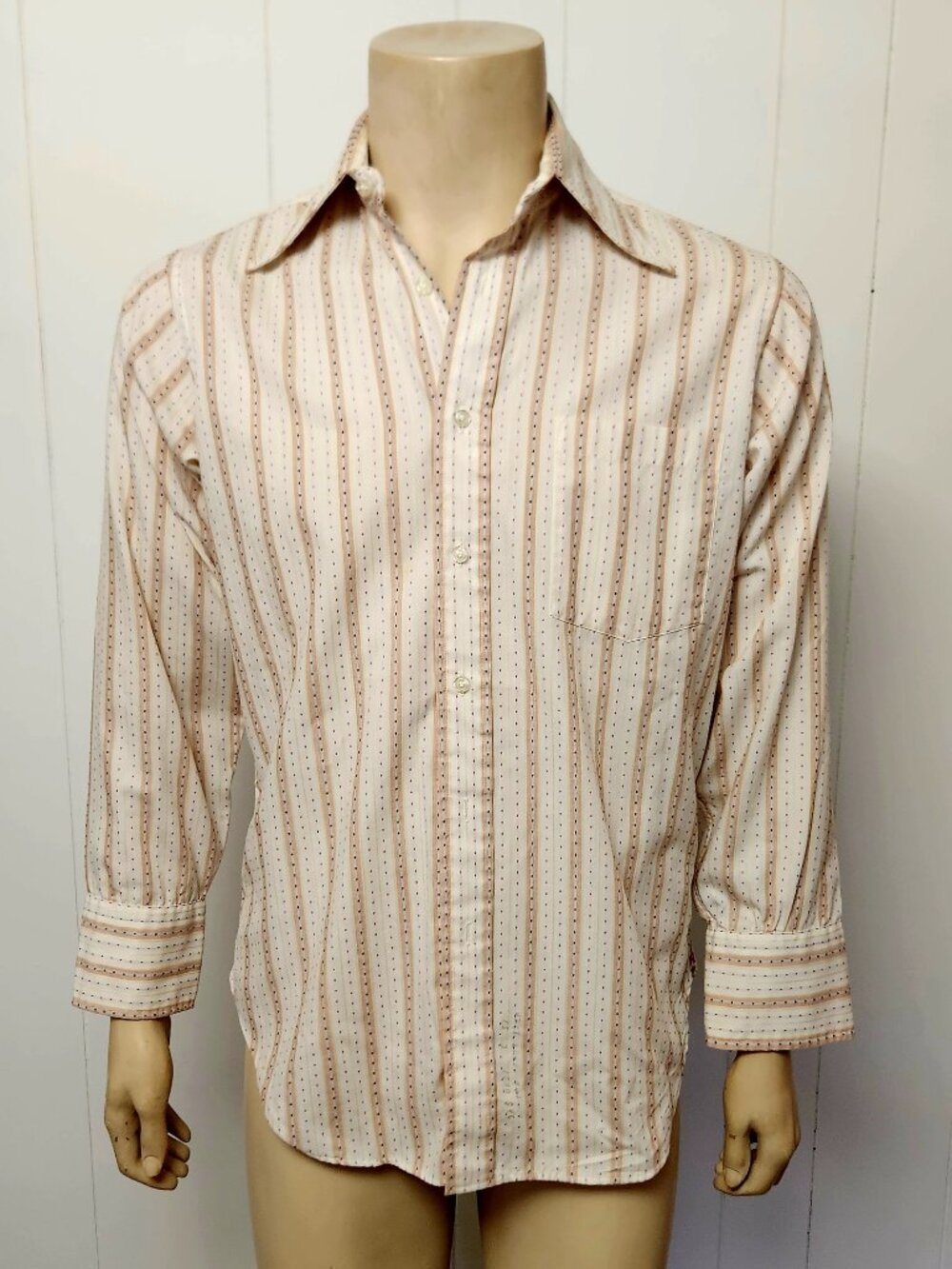 vintage shirt 15-3 men's Hathaway 1970s stripe groovy